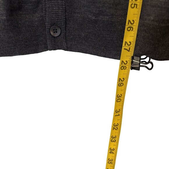 Hugo Boss Slim Fit Charcoal Gray Extrafine Merino Wool Cardigan Sweater Size Med - Picture 7 of 11